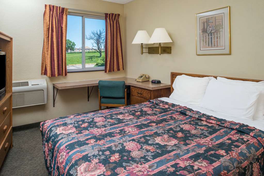 Sunset Inn & Suites Линкольн Номер фото